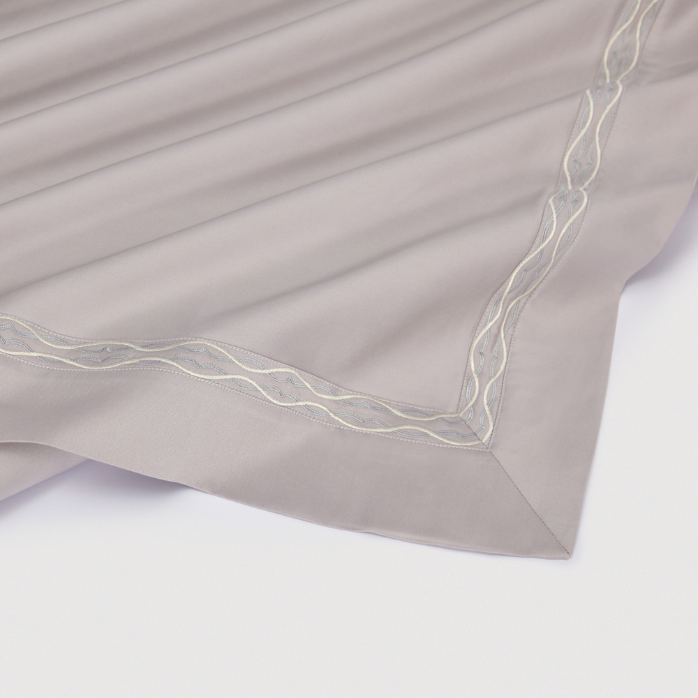 Постельное белье cемейное Сlaire&Caroll Le Fleur серый