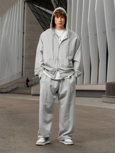 Серые спортивные брюки The Puh