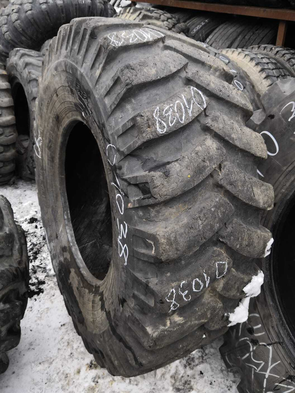 17.5-25 Belshina Ф-120 шина б/у