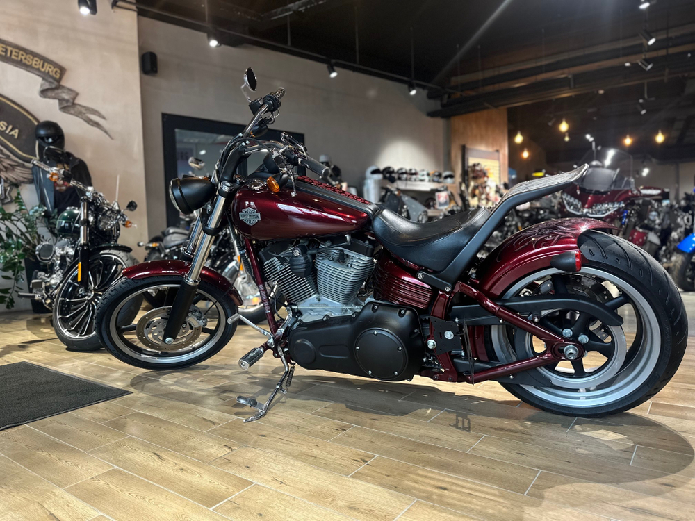 Harley-Davidson Rocker, 2009