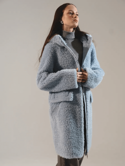 Шуба из 100% шерсти мериноса, голубая, Severina
