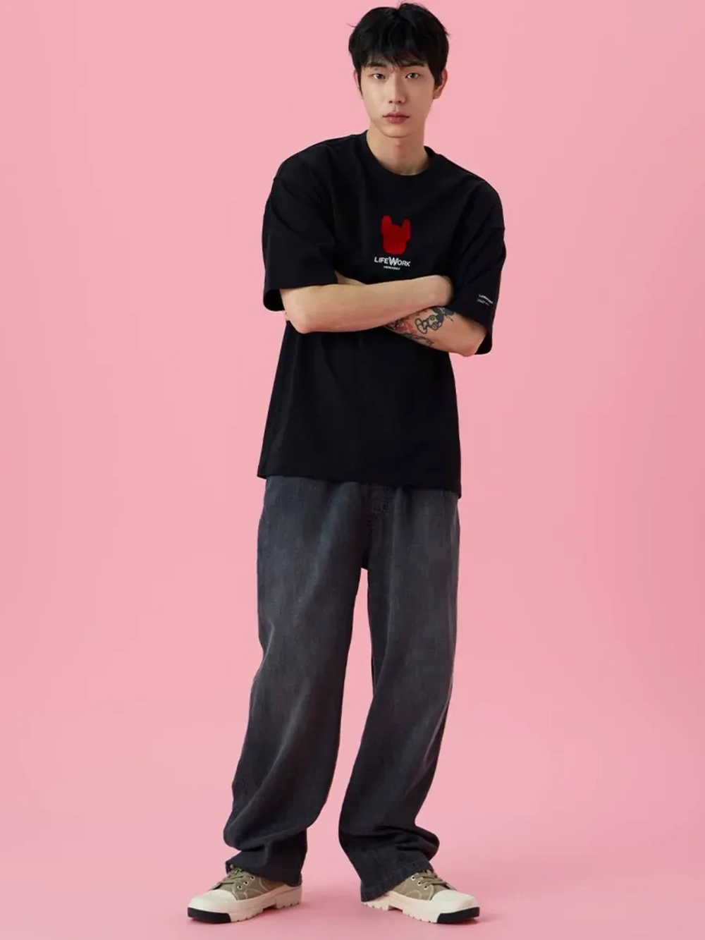 Джинсовые брюки со шнурком