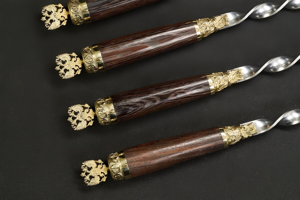 Подарочный набор шампуров в кейсе "Державный"