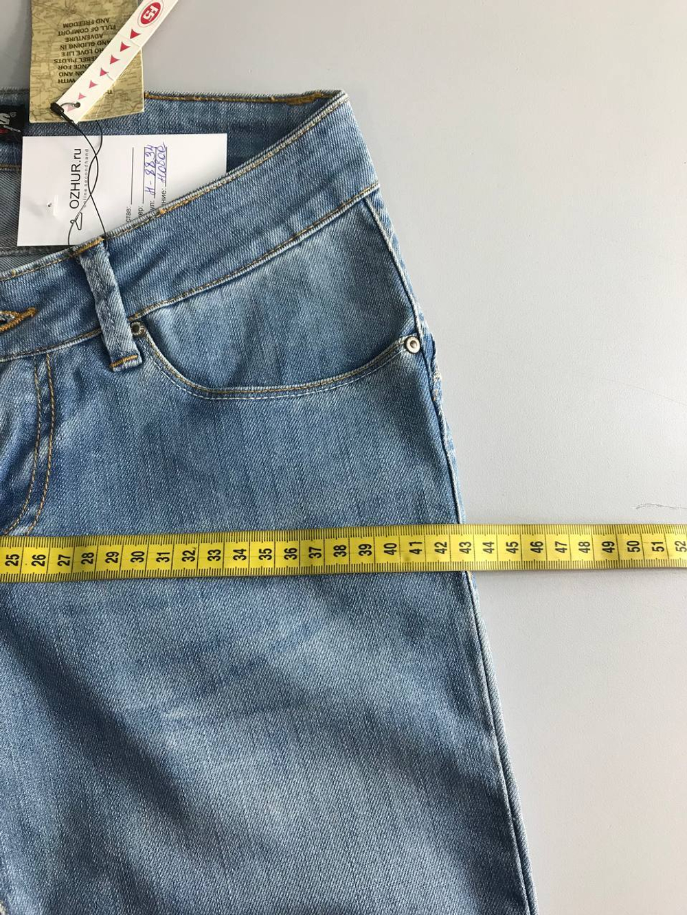 Джинсы F5 лаконичные, маркировка 27/34, визуально на 44/46 размер, новые