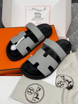 Шлепанцы Hermes