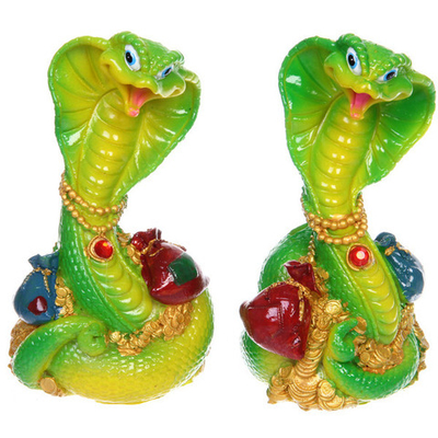 Фигурка новогодняя «Змея - Мешок с деньгами» 9*8,5*17 см, микс