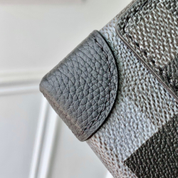 Louis Vuitton Steamer Wearable Wallet