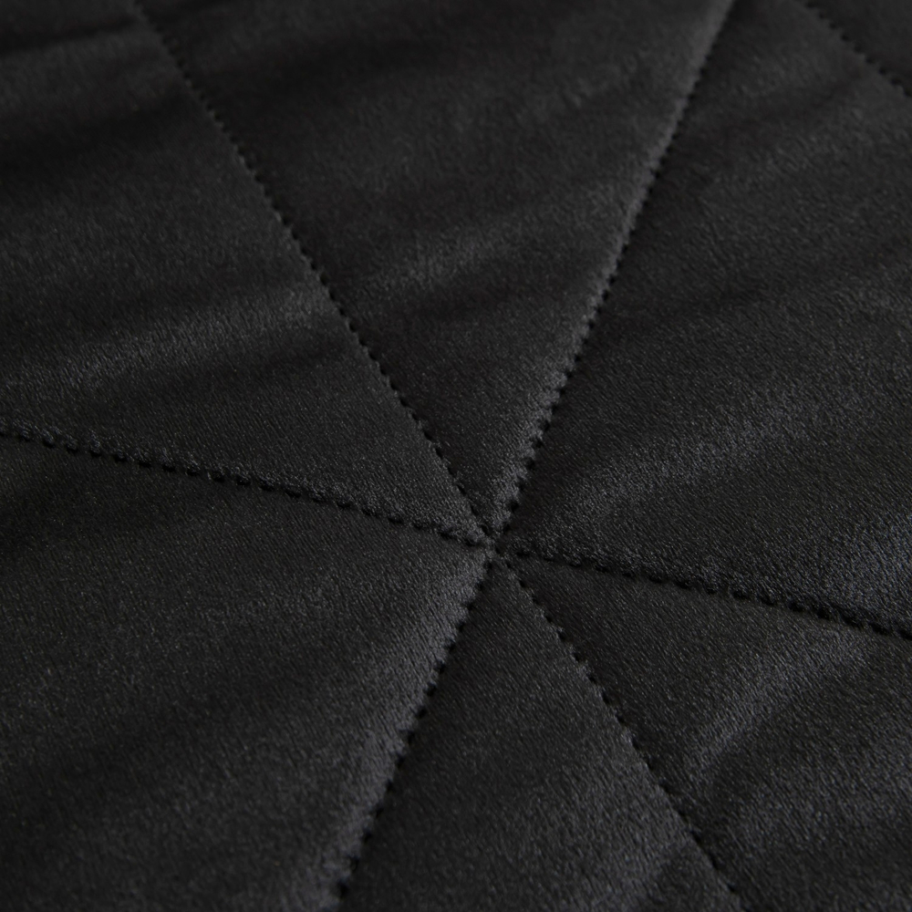 Велюровое покрывало в клетку и две наволочки OVL047