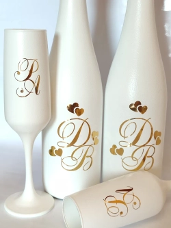 Наклейки свадебные зеркальное золото инициалы " М "