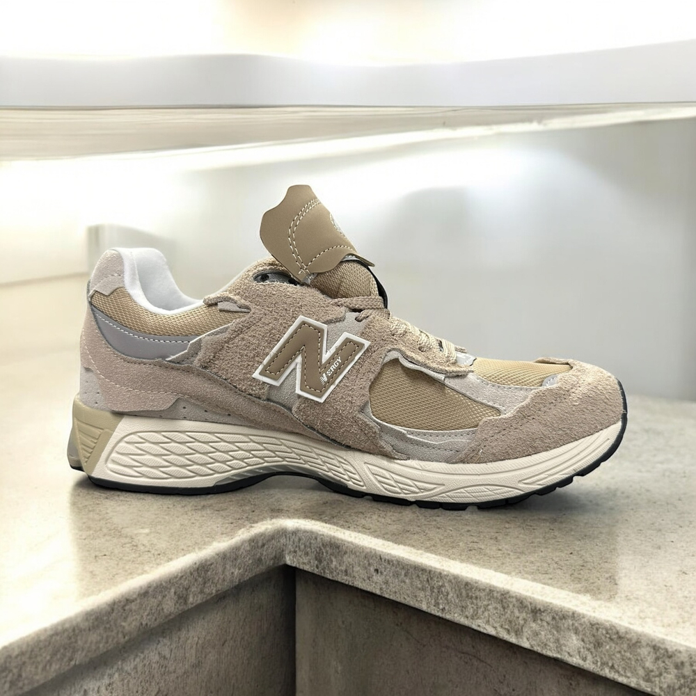 New Balance 2002R • Slate Brown