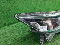 Битая Фара правая Nissan Qashqai 2 j11 2017-2023 галоген