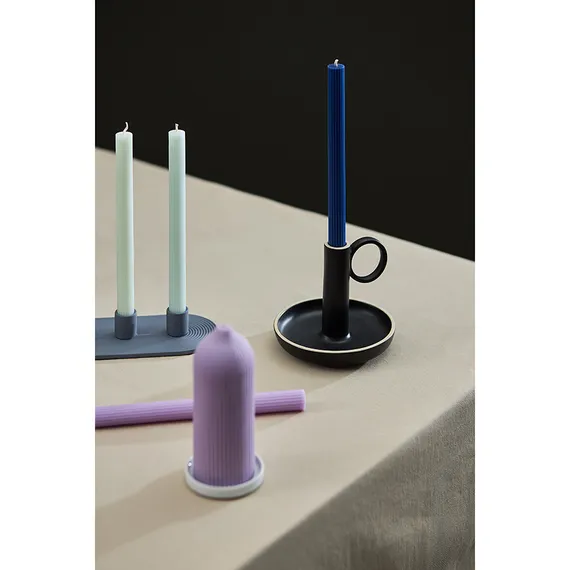 Свеча декоративная цвета лаванды Edge, 16,5см