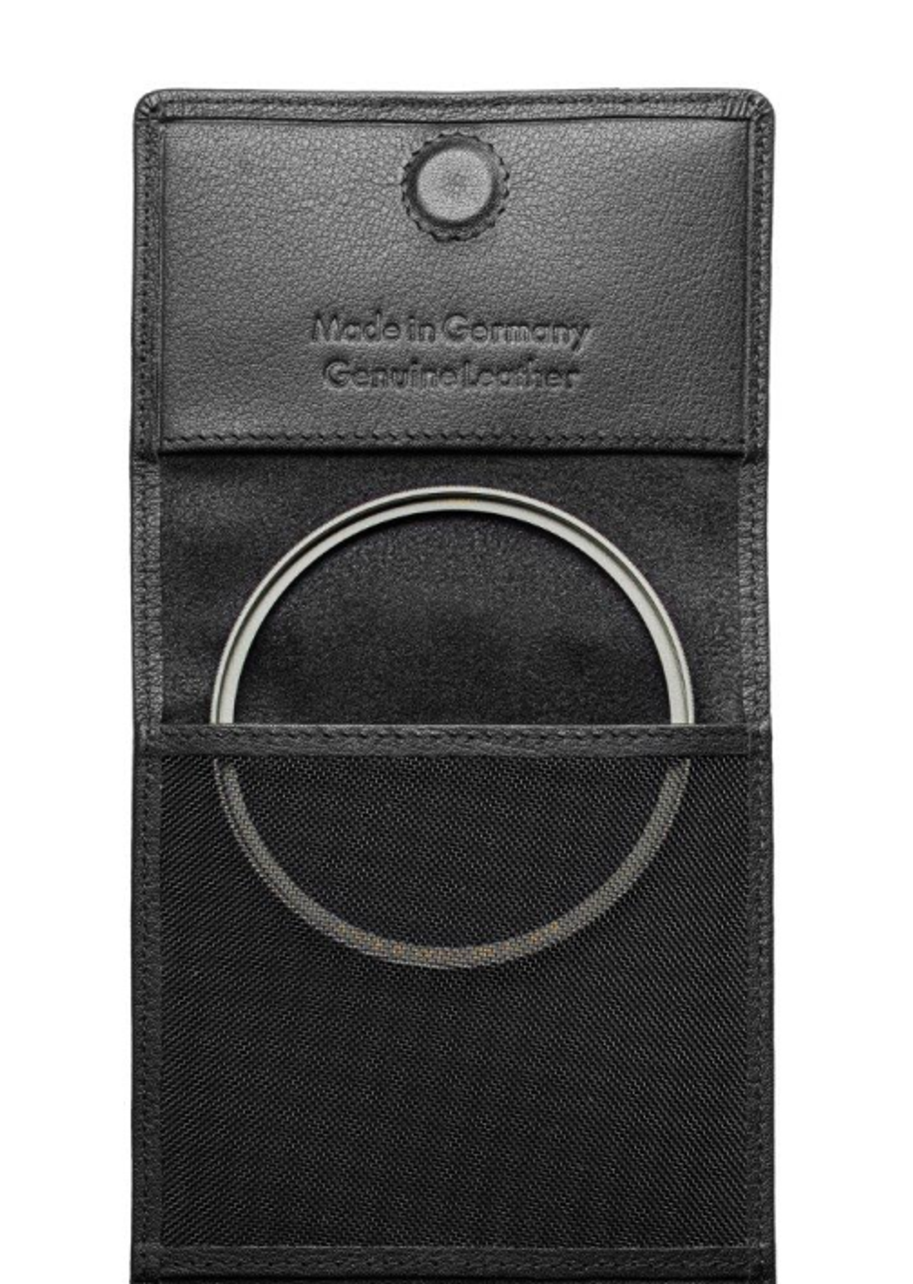 B+W Pouch for 3 filters up to 77mm. Чехол для 3х светофильтров Ø до 77мм