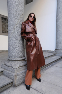 Тренч двубортный кожаный шоколад