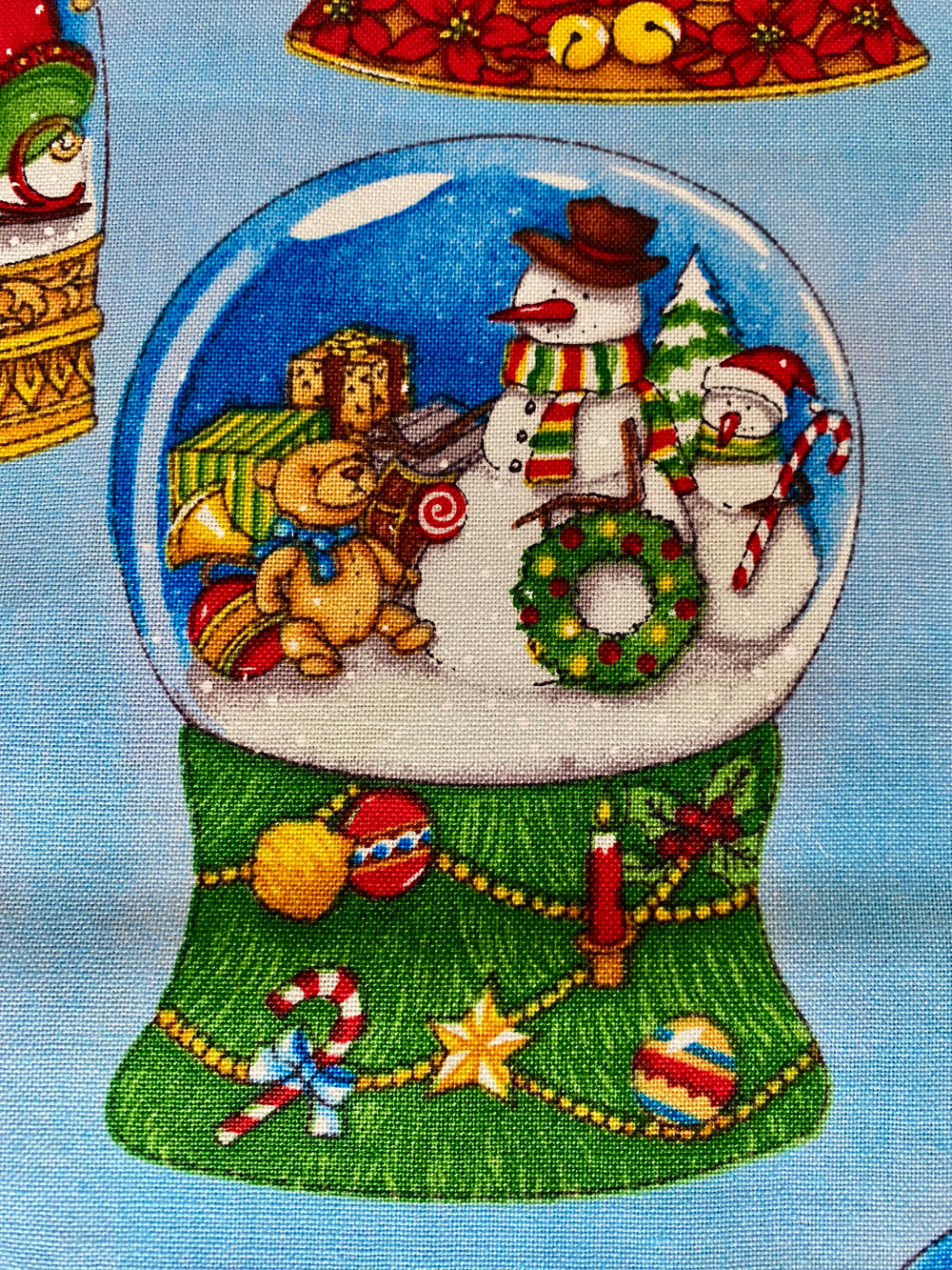 Ткань Новогодняя 100% хлопок ш-110см пэчворк- (Италия) цена за 1м