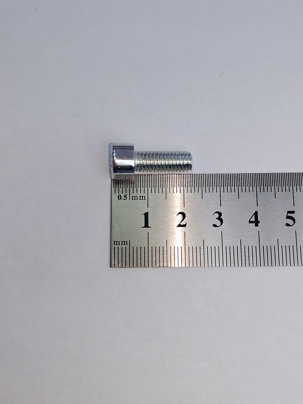 6х16 ОЦ. Винт П/Р с внут.шестигр. к.п.8.8 DIN912 (50 шт)