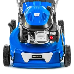Hyundai L 4220S бензиновая газонокосилка