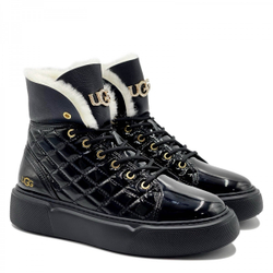 UGG Shanti Black