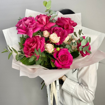 «Ягодный пунш» букет из французских роз