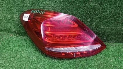 Фонарь левый Mercedes C W205 (2014-2018)