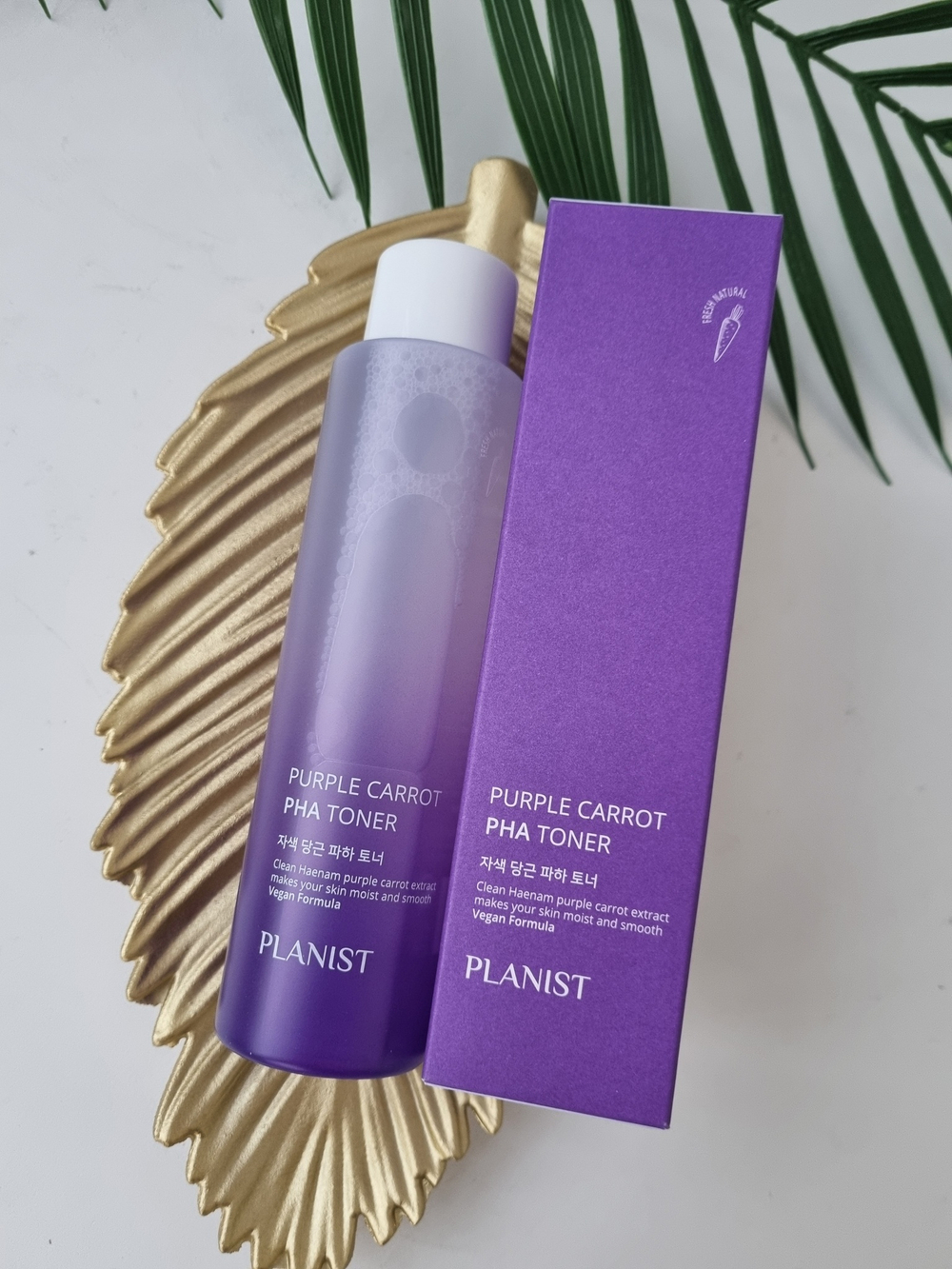 Тонер-эксфолиант для лица с экстрактом фиолетовой моркови DAENG GI MEO RI Planist Purple Carrot PHA Toner (300 мл)