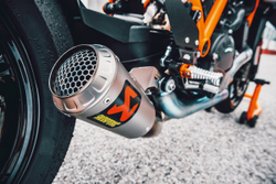 Akrapovic Титановая выхлопная система KTM 1390 Super Duke A62405999000