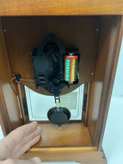 Настольные часы Seiko QXQ008B