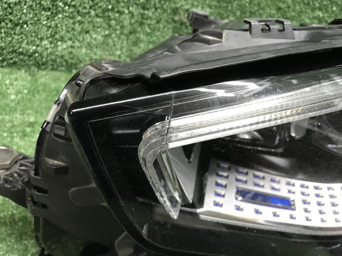 Фара левая Mercedes S W223 (20-нв) Digital Light