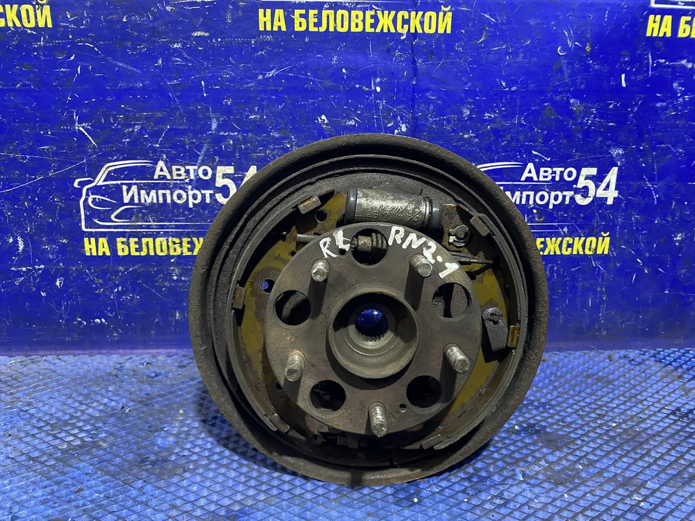 Ступица задняя левая Honda STREAM 2001