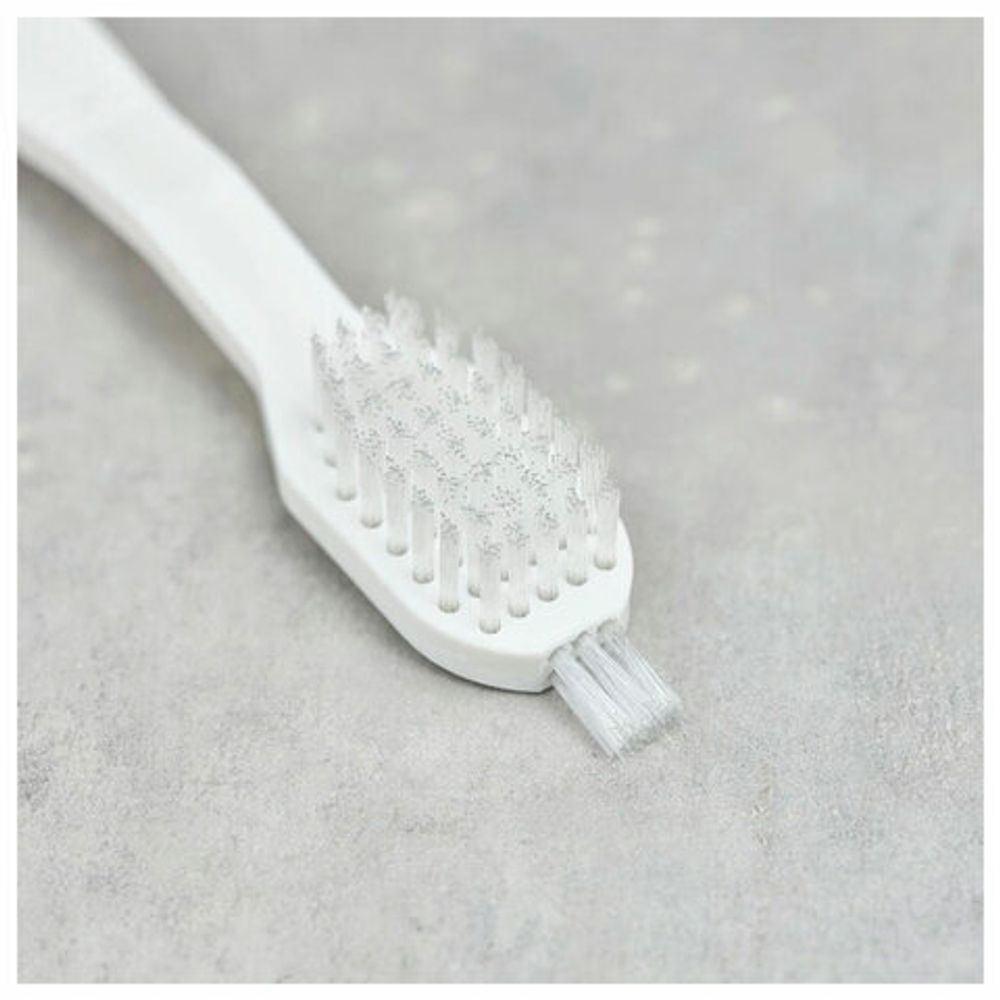 Соковыжималка SCARLETT SC-JE50S53, 1000 Вт, стакан 0,6 л, емкость жмыха 1 л, пластик, сталь/черный