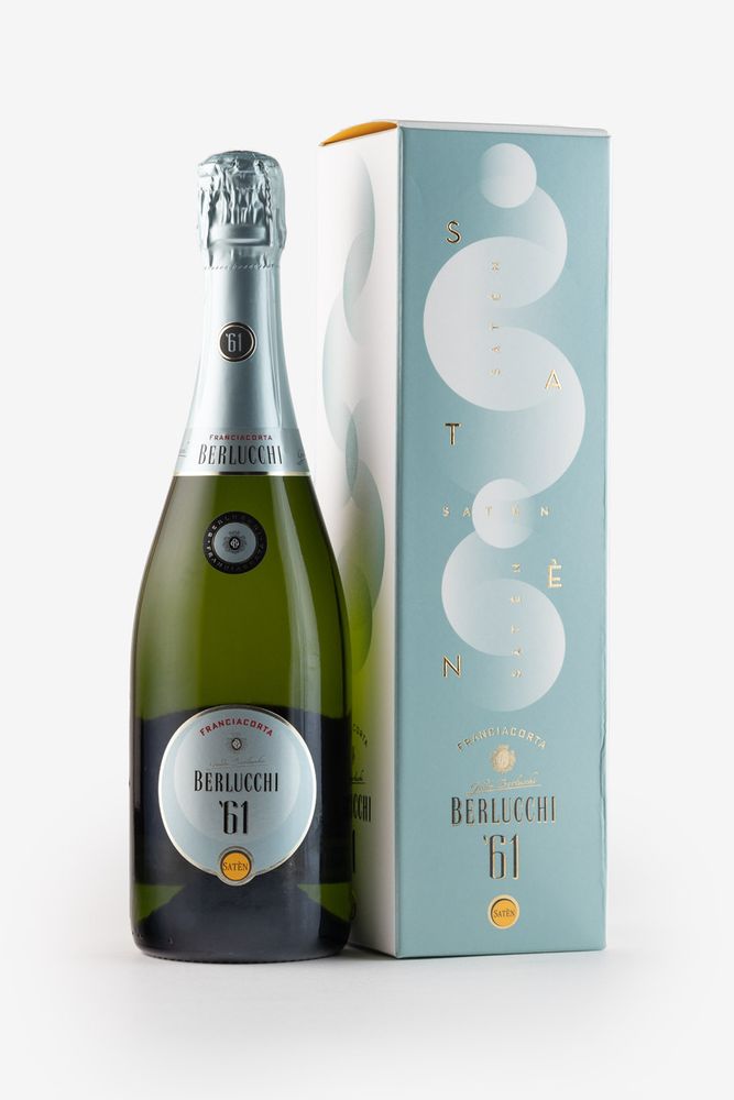 Вино игристое Берлукки 61 Франчакорта Сатен Вино игристое Берлукки 61 Франчакорта Сатен