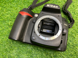 Nikon D90 34.000 кадров