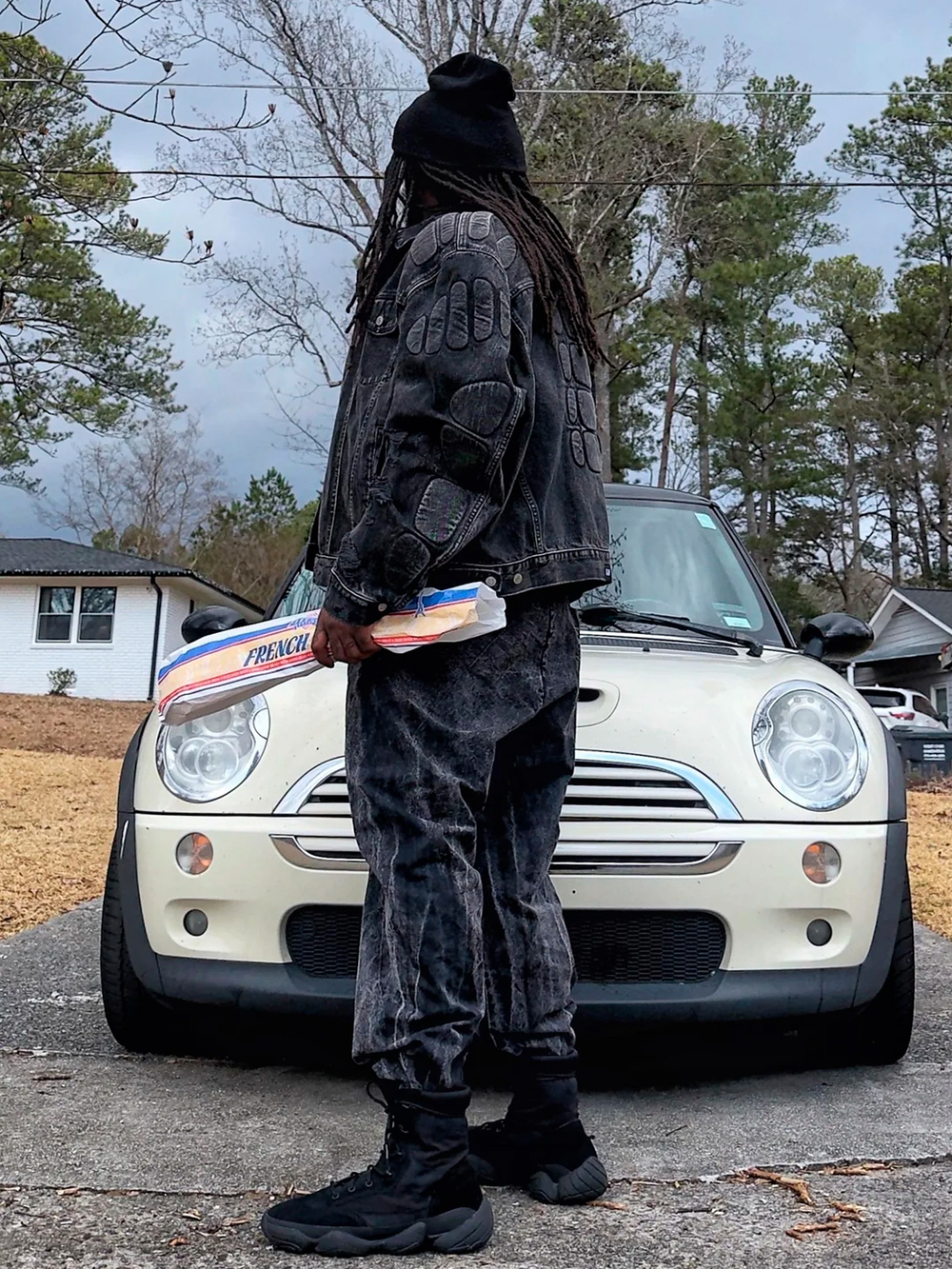 Джинсовая куртка Yeezy Gap Engineered by Balenciaga Unreleased Padded Black