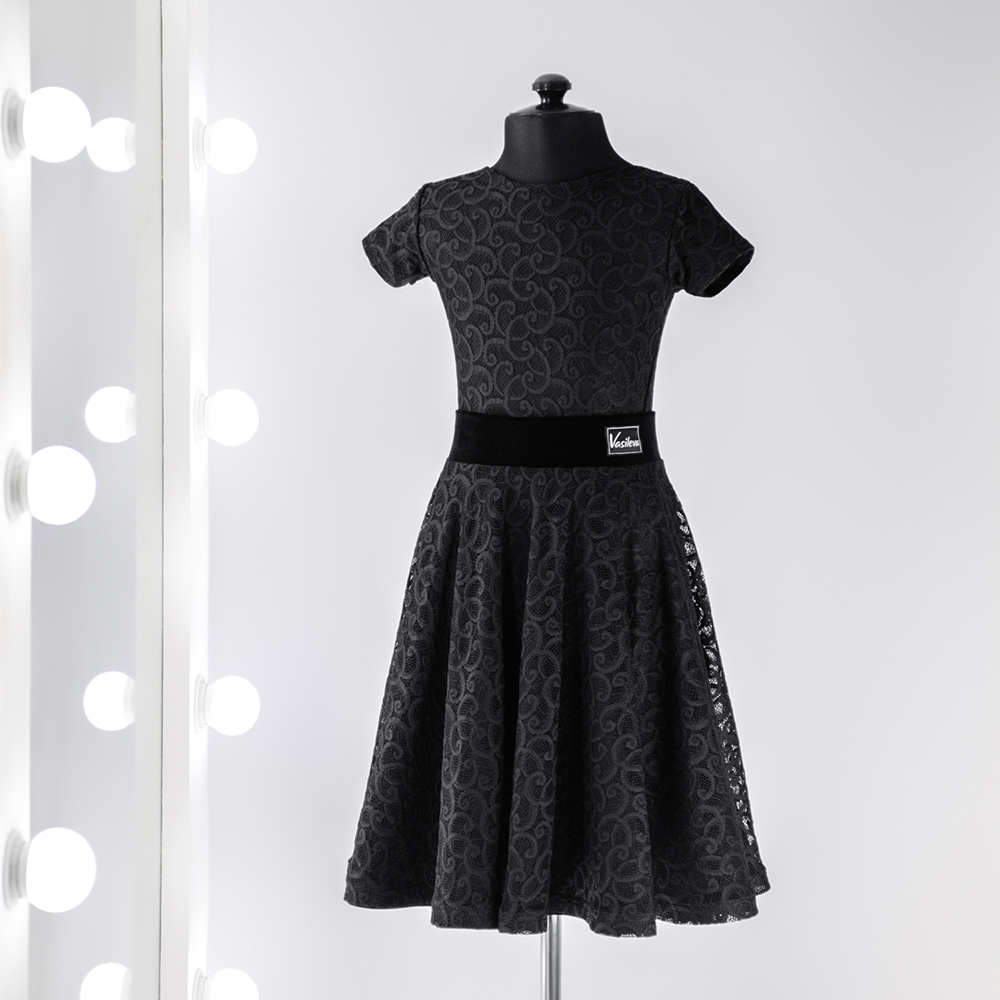 спортивное платье