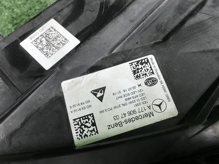 Фара левая Mercedes A W177 (2018-2022) LED