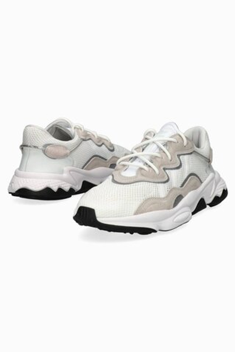 Кроссовки adidas Ozweego