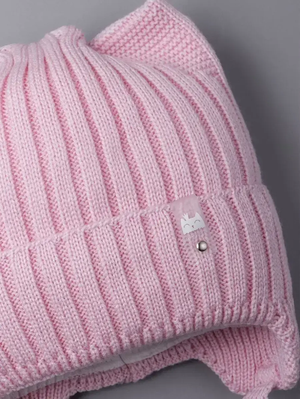 Шапка для девочки с ушками осенняя