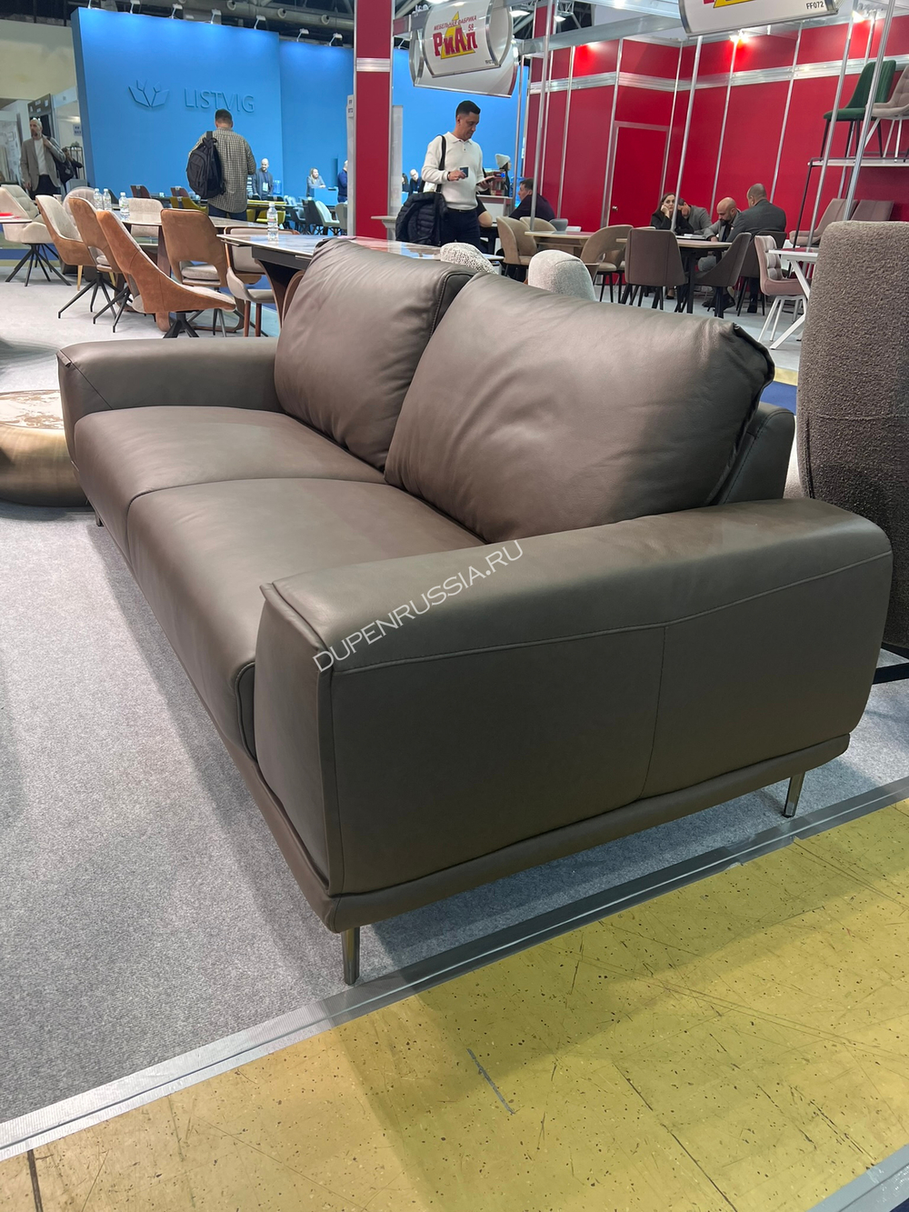 Диван Rizzo 878 (2-х местный) коричневый