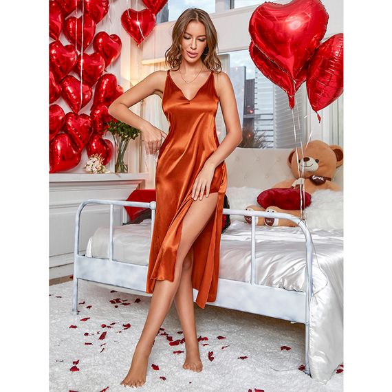 Qadın üçün ipək əlbisə kirəmit