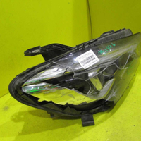 Битая Фара правая Mercedes CLA C117 (2016-2019) LED