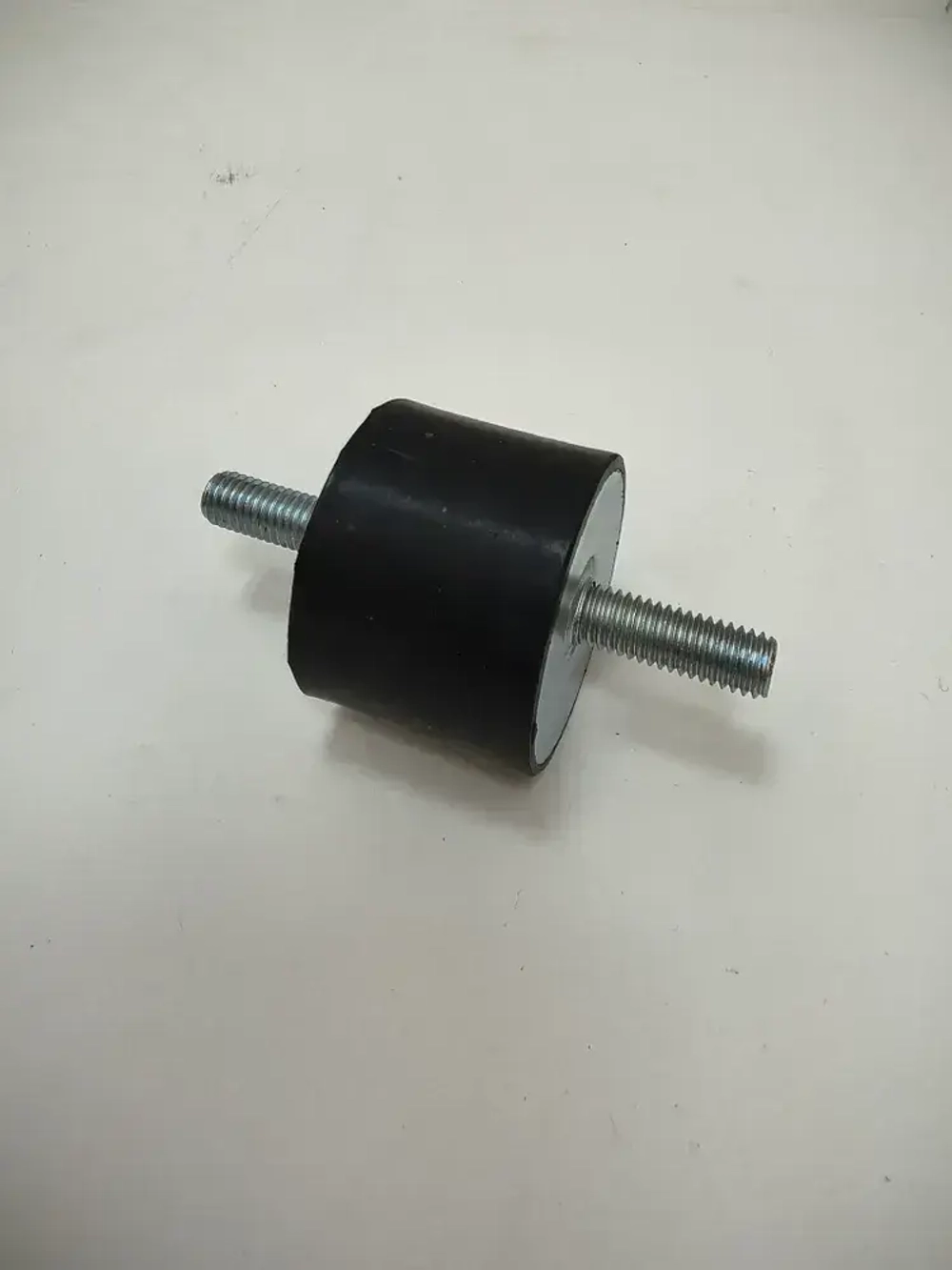 Виброизоляторы цилиндрические с наружной резьбой М8, тип EC (A). DR54030M823