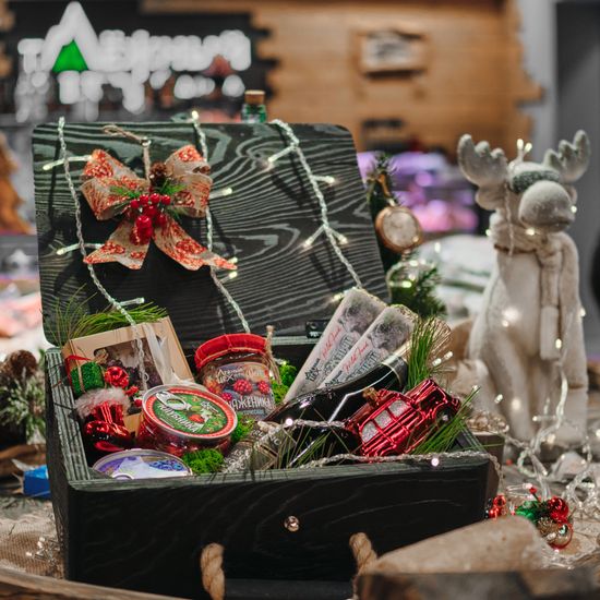 Подарочный набор в фирменном чемодане