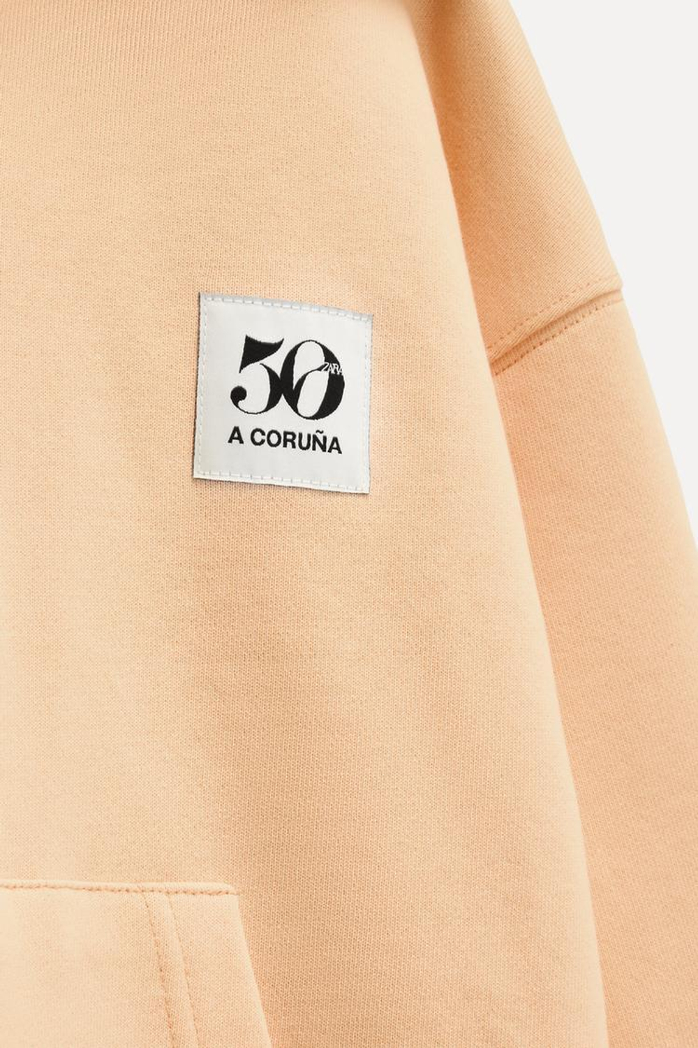 ZARA ТОЛСТОВКА НА МОЛНИИ С ЭТИКЕТКОЙ 50TH ANNIVERSARY, МАНДАРИНОВЫЙ