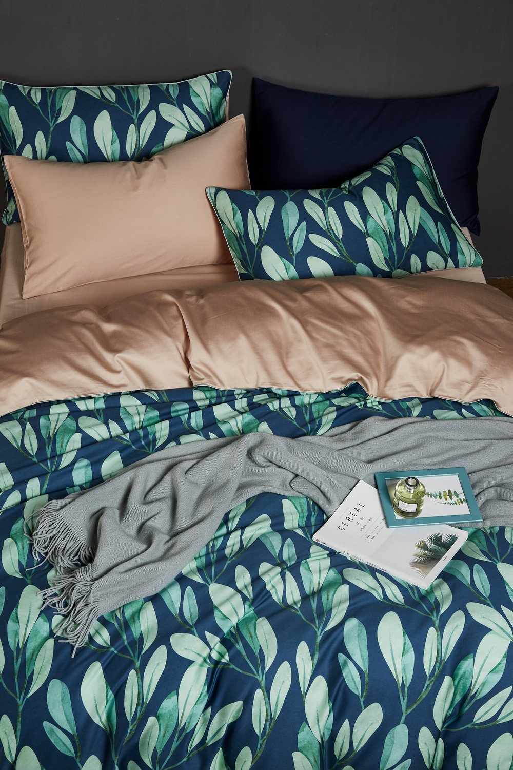 Комплект постельного белья Сатин Премиум на резинке CPAR042