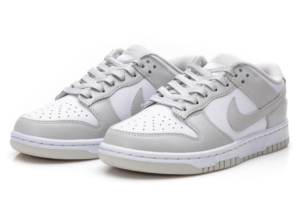 Nike Dunk Low "Grey Fog"