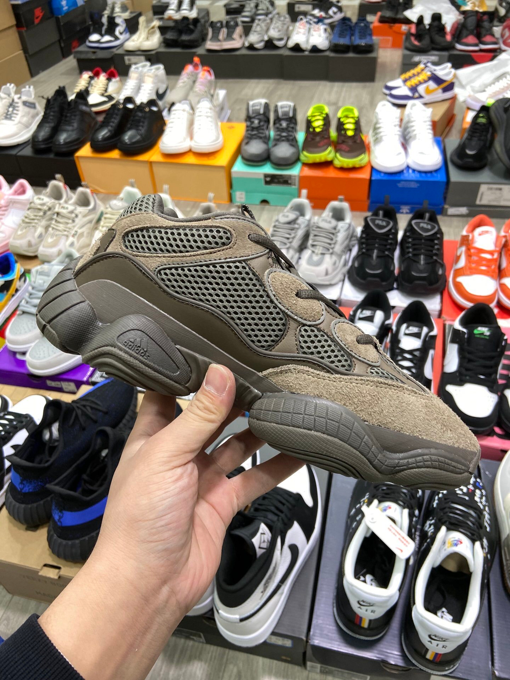 adidas Yeezy 500 "Clay Brown"