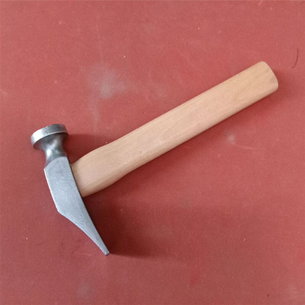 Молоток заготовочный