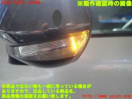 зеркало левое Toyota Corolla ZWE211 NRE214