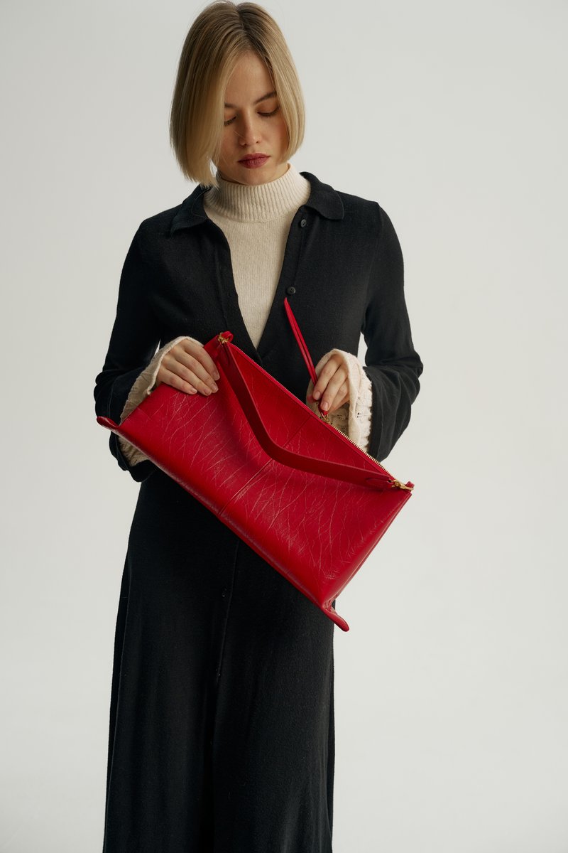 FRAME классический красный