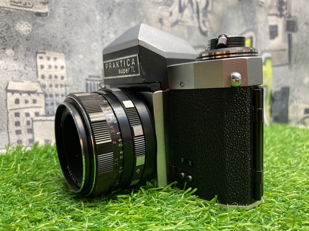 Praktica Super TL + Oreston 50mm 1.8